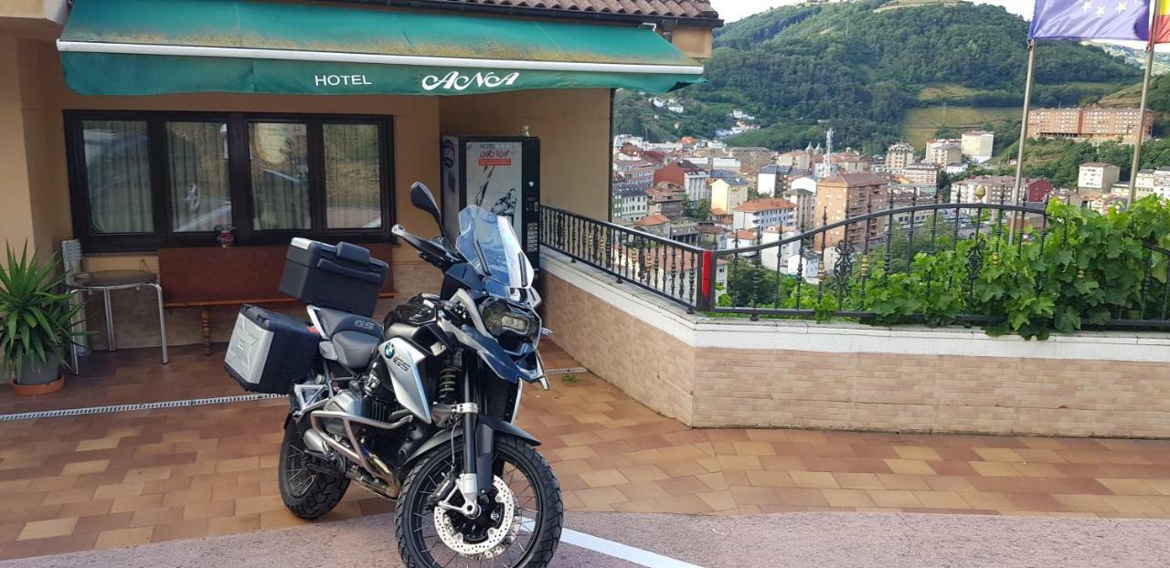Hotel Ana Cangas De Narcea Εξωτερικό φωτογραφία