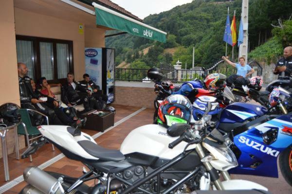 Hotel Ana Cangas De Narcea Εξωτερικό φωτογραφία